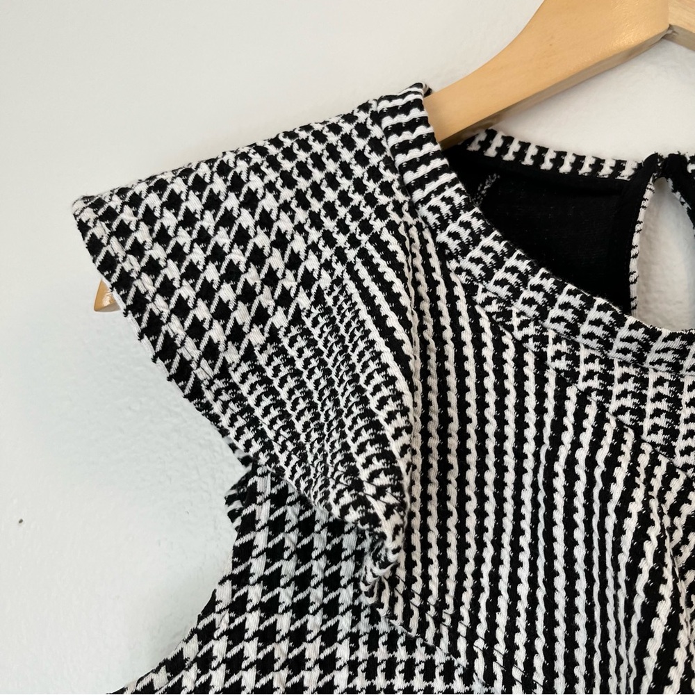 Anthropologie Dolan Left Coast Callan Ruffled Sleeveless Tank Top Blouse Small - Picture 4 of 7